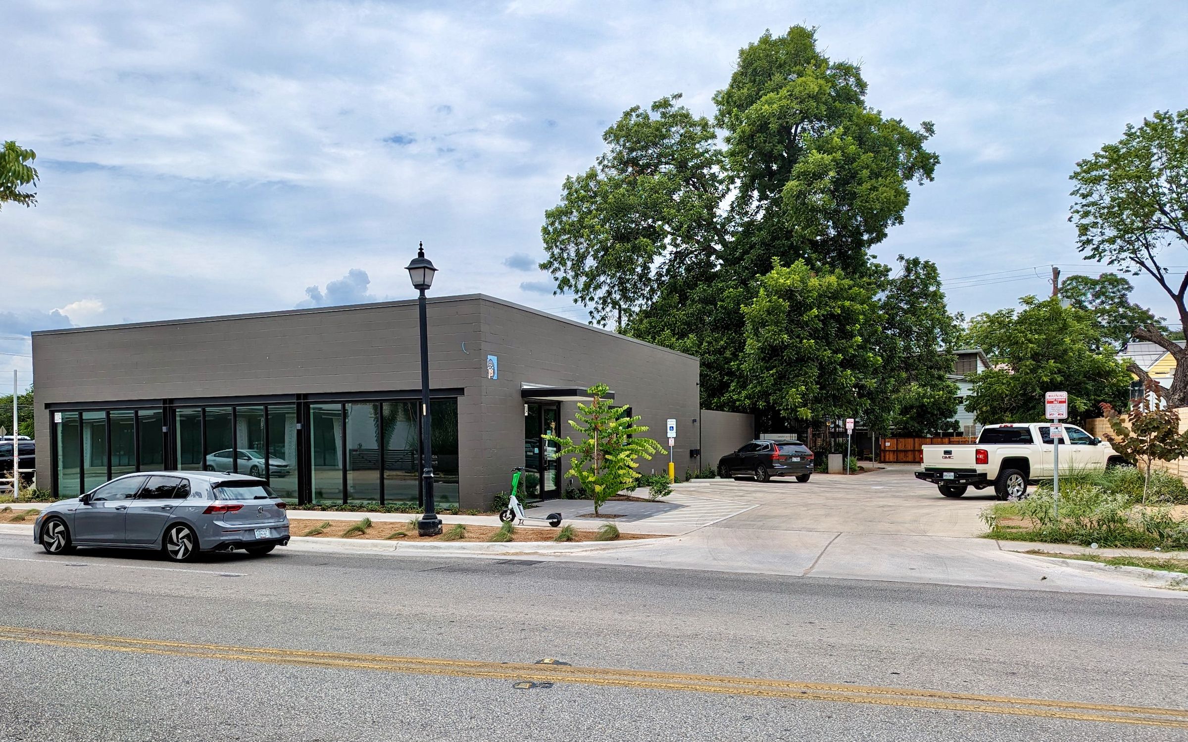 1204 E Cesar Chavez, #B, 78702 - Austin Homes, Condos, Office, Retail